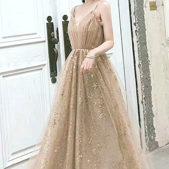 Prom dress - Picture 8 of 8